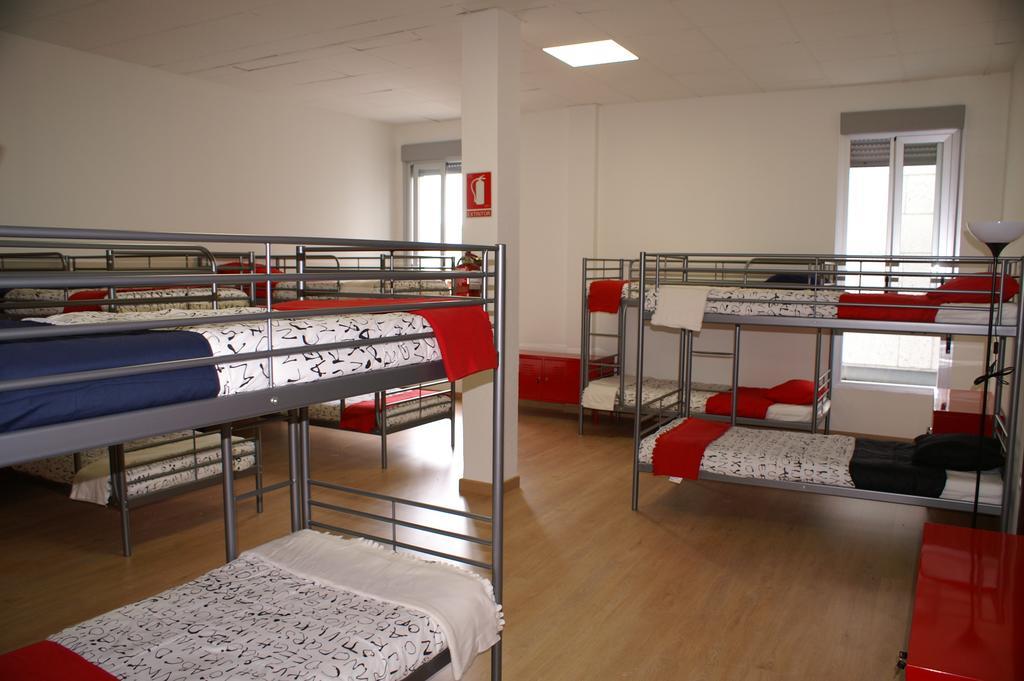 Grelo Hostel Оренсе Номер фото